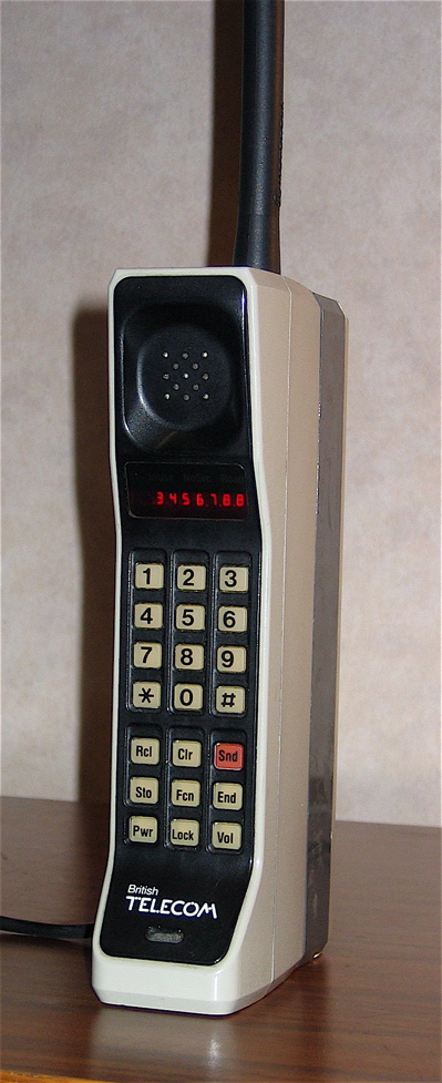 10 · Cellphone (1983)